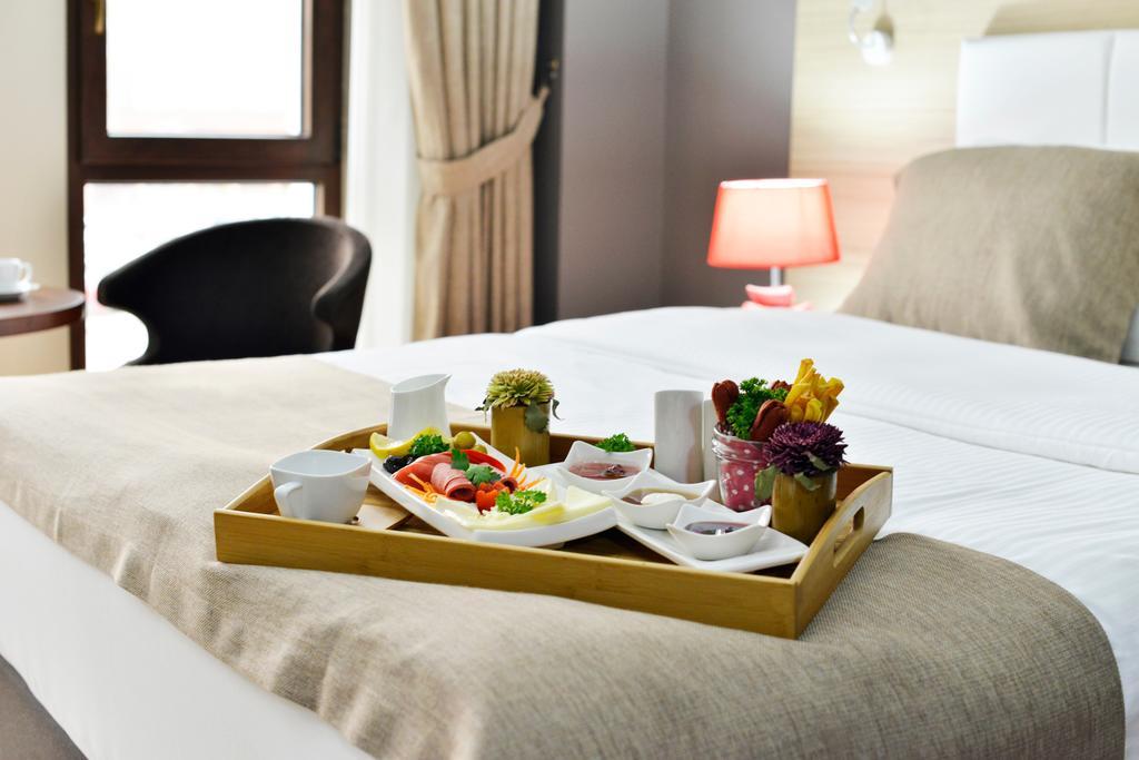 Arus Hotel エスキシェヒル エクステリア 写真