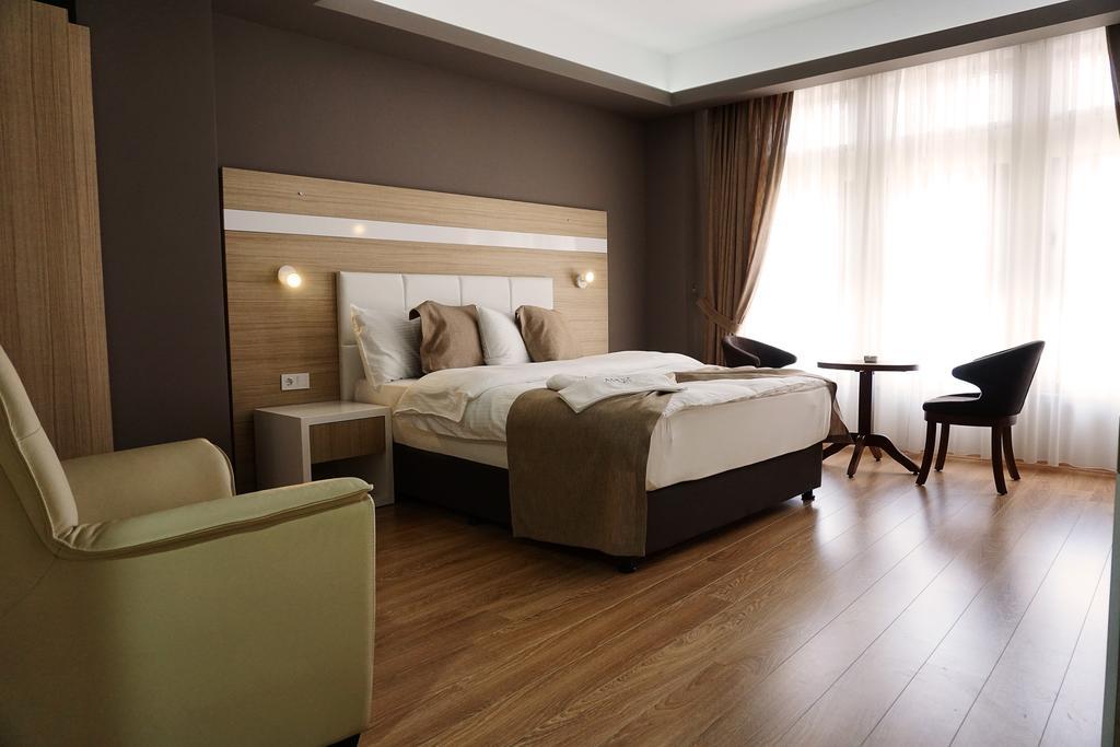 Arus Hotel エスキシェヒル エクステリア 写真